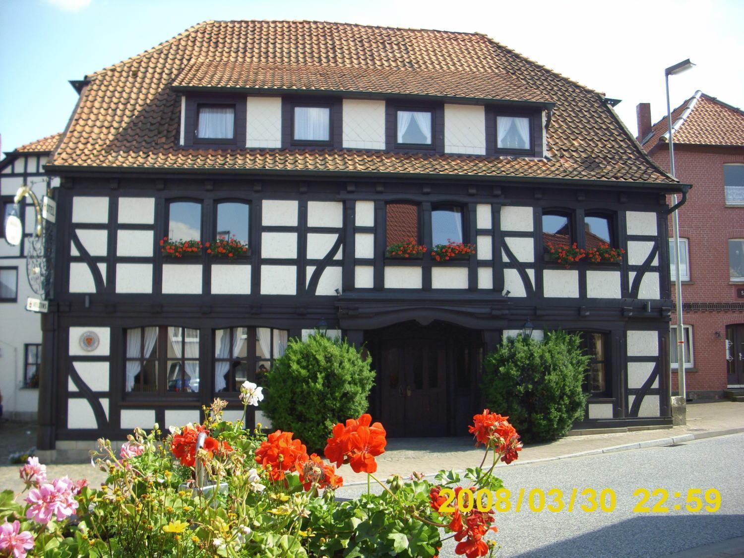 Schoekel'S Hotel Und Restaurant Elze Eksteriør bilde